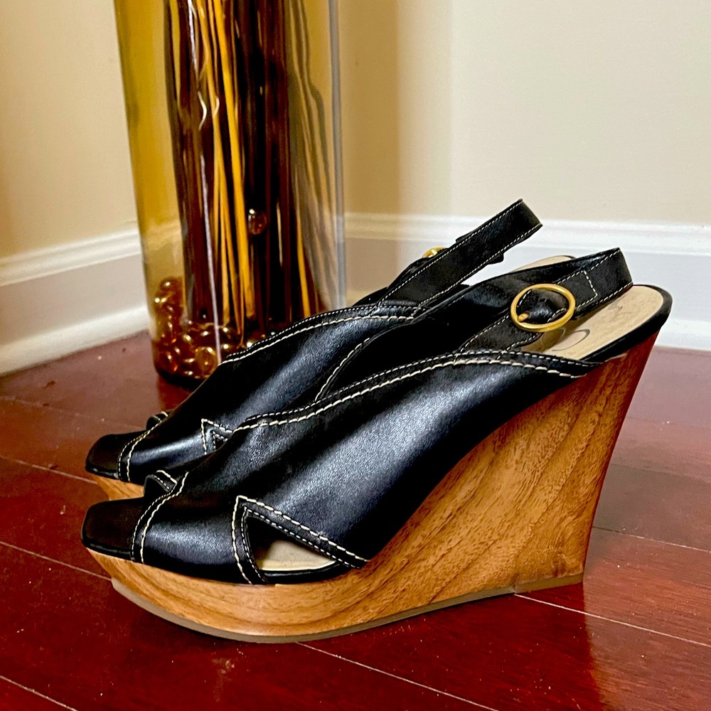 EUC Jessica Simpson Wedges 💕